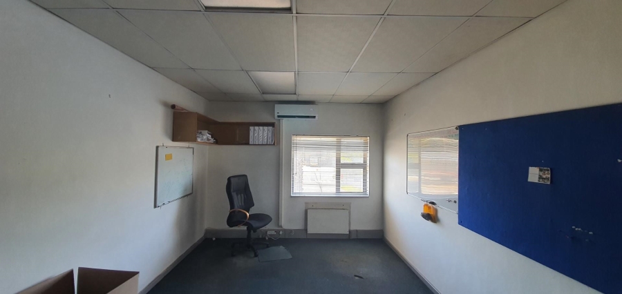 Commercial Property for Sale in Airport Industria Western Cape